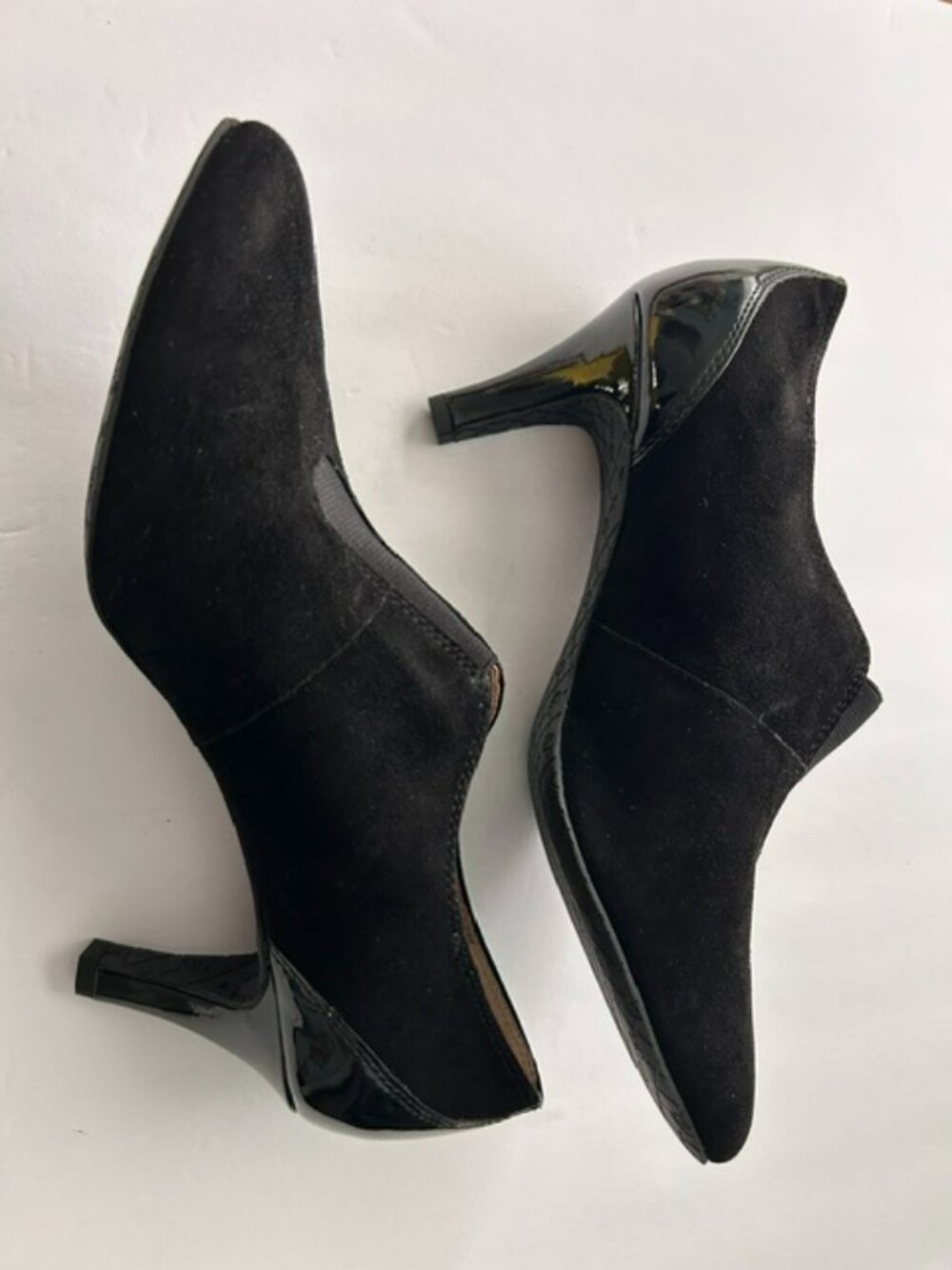 NWT Circa Joan & David Black Suede Heels, Size 8M